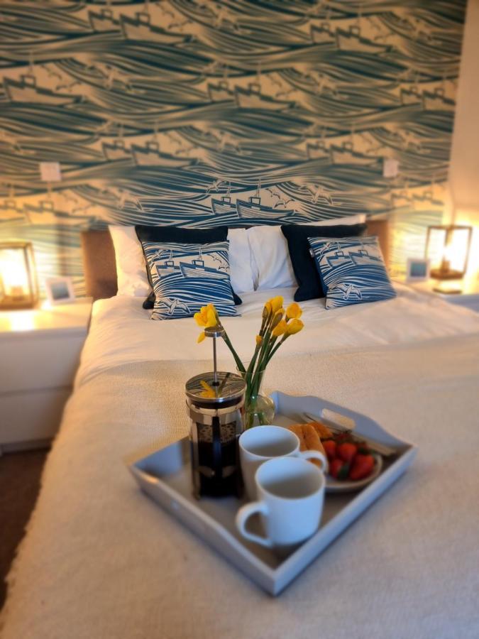 The Bunker-Luxe Central Falmouth Getaway With Stunning Sea Views Zewnętrze zdjęcie